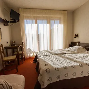 Le Tetras Hotel